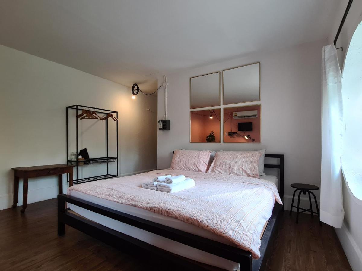 Hand Hotel Bangsaen Eksteriør bilde