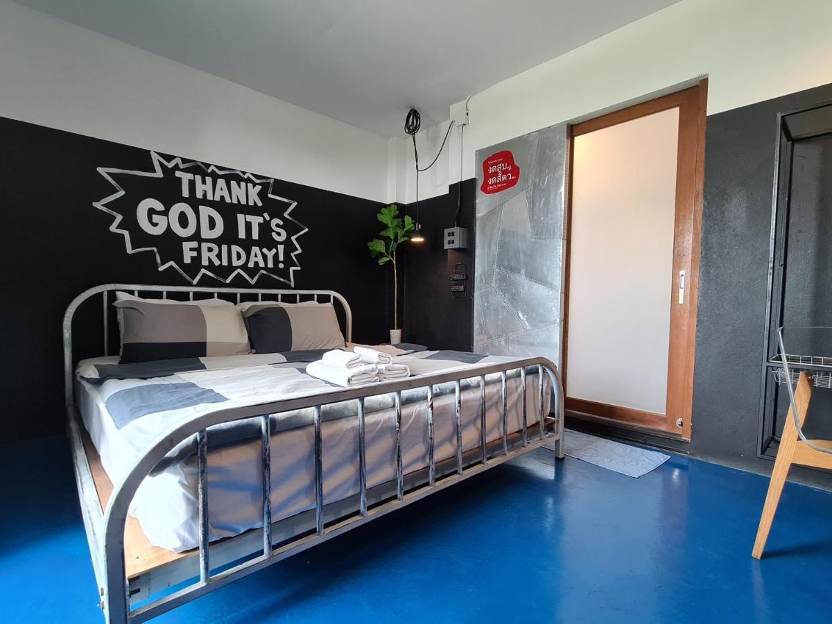 Hand Hotel Bangsaen Eksteriør bilde